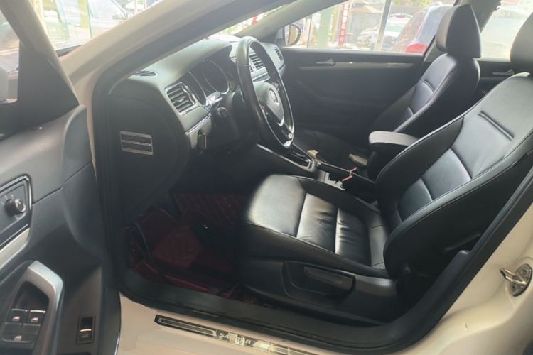 Used Volkswagen Sagitar 2017 1.6L Automatic Comfort Model Driver Seat