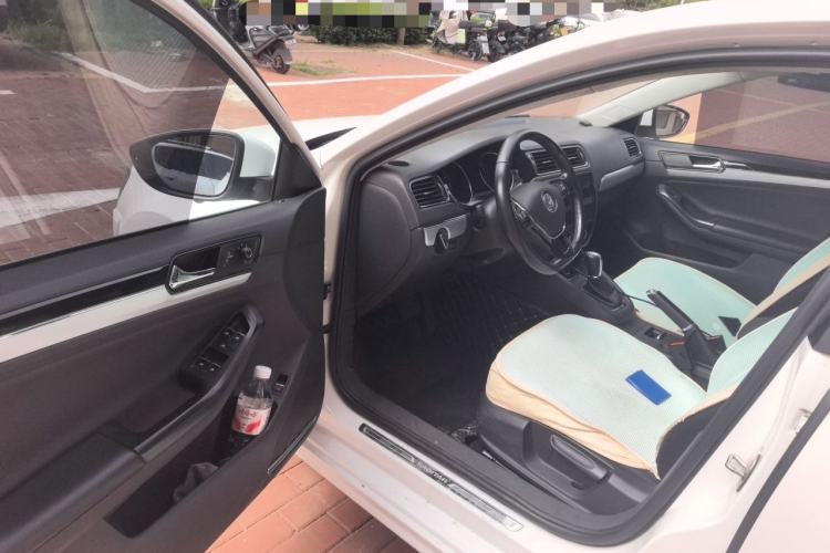 Used Volkswagen Sagitar 2017 1.6L Automatic Comfort Model Driver Seat