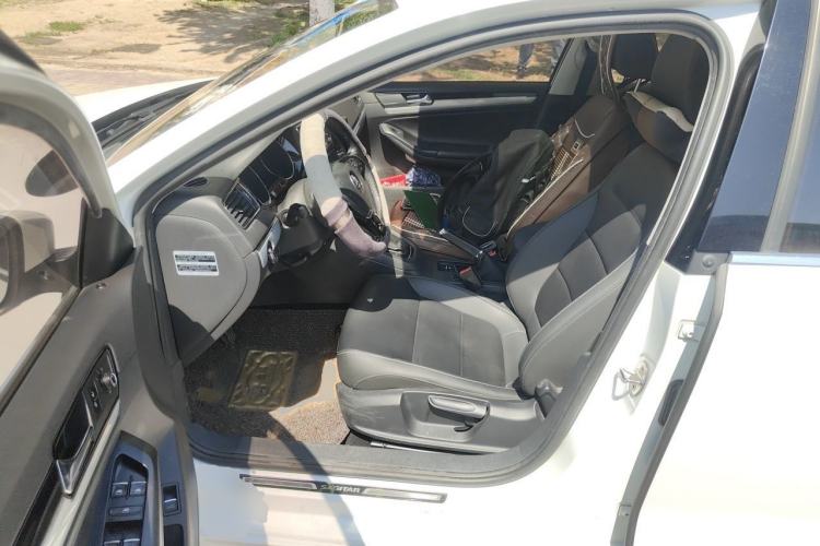 Used Volkswagen Sagitar 2017 1.6L Automatic Comfort Model Driver Seat