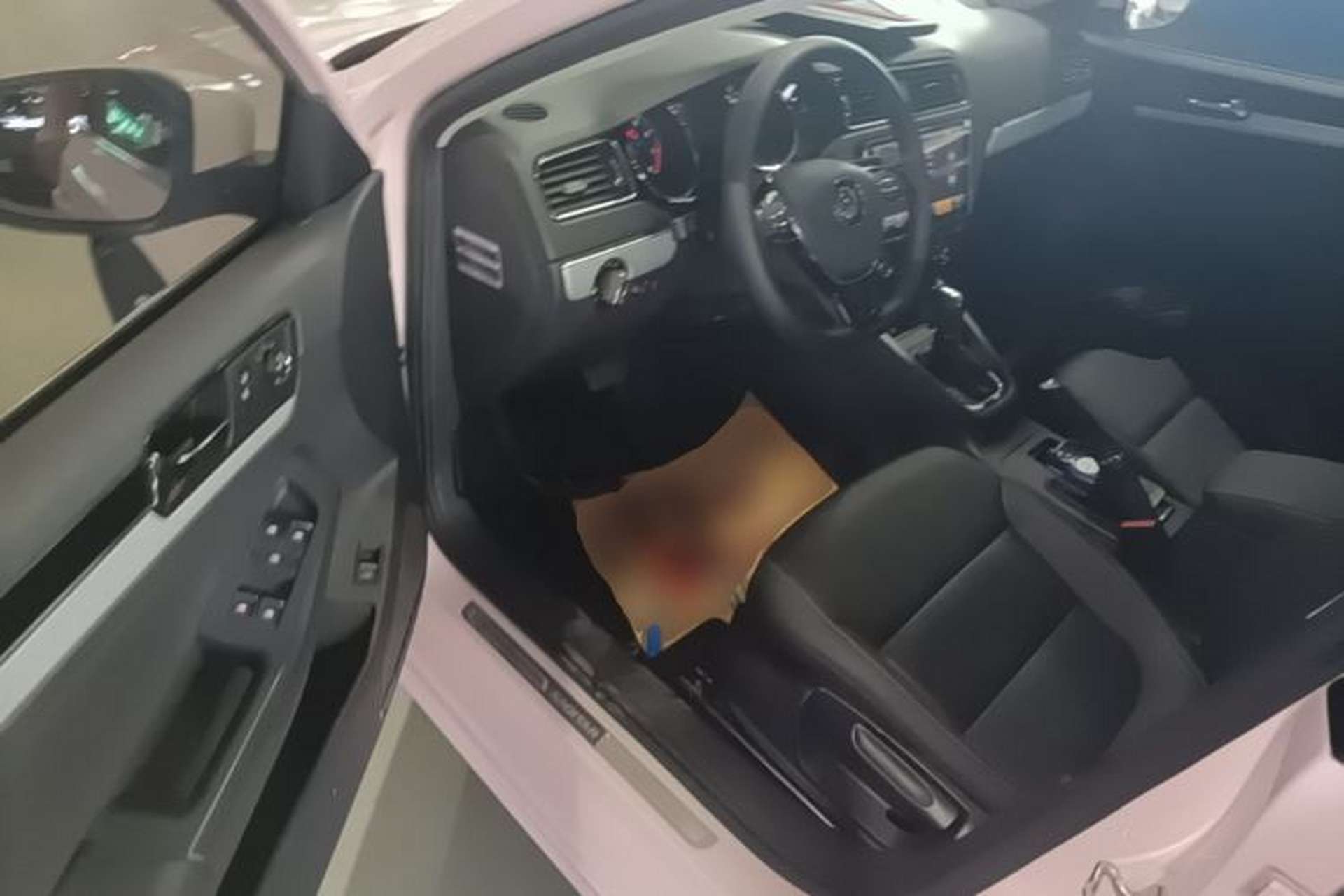 Used Volkswagen Sagitar 2017 1.6L Automatic Comfort Model Driver Seat
