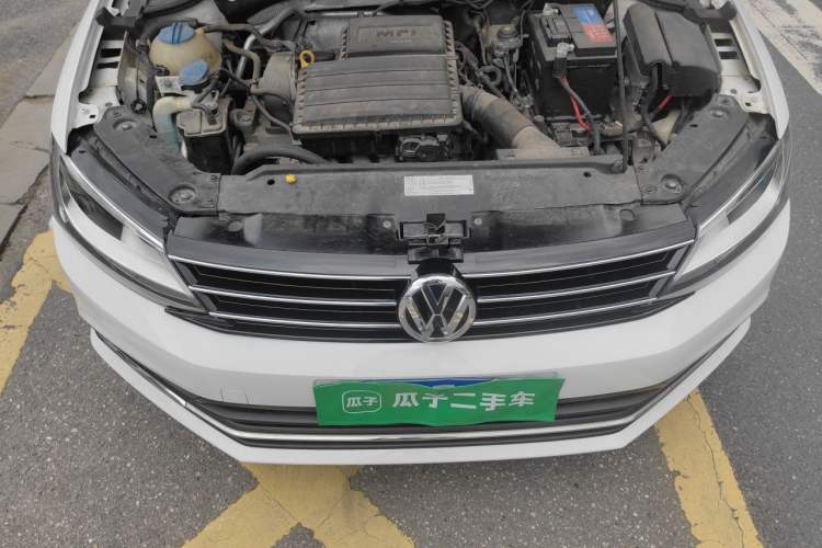 Used Volkswagen Sagitar 2017 1.6L Automatic Comfort Model Engine Bay