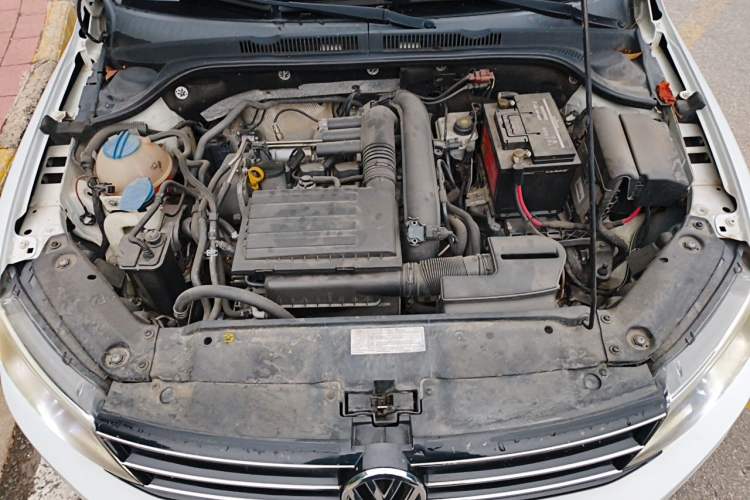Used Volkswagen Sagitar 2017 230TSI Automatic Comfort Version Engine Bay
