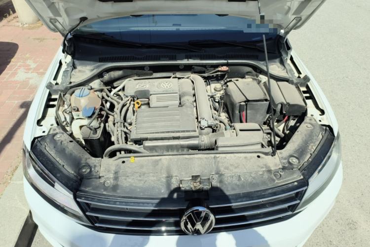 Used Volkswagen Sagitar 2017 230TSI Automatic Comfort Version Engine Bay