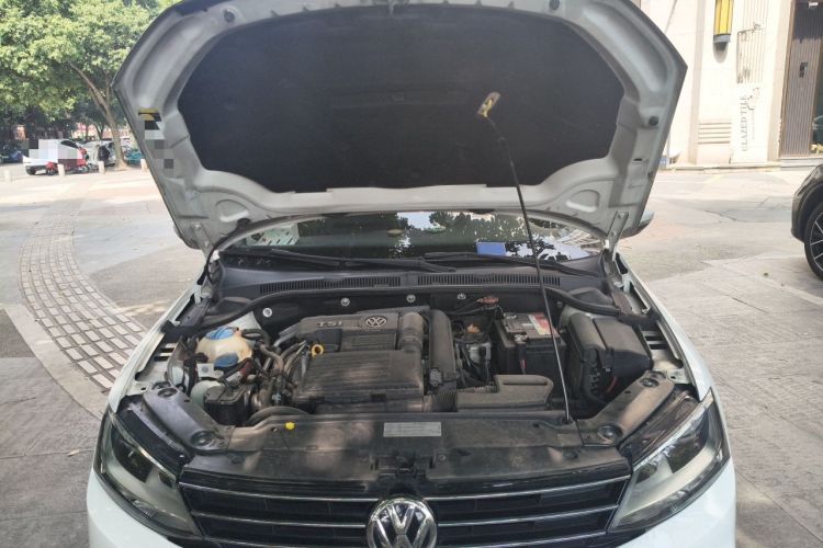 Used Volkswagen Sagitar 2017 230TSI Automatic Comfort Version Engine Bay