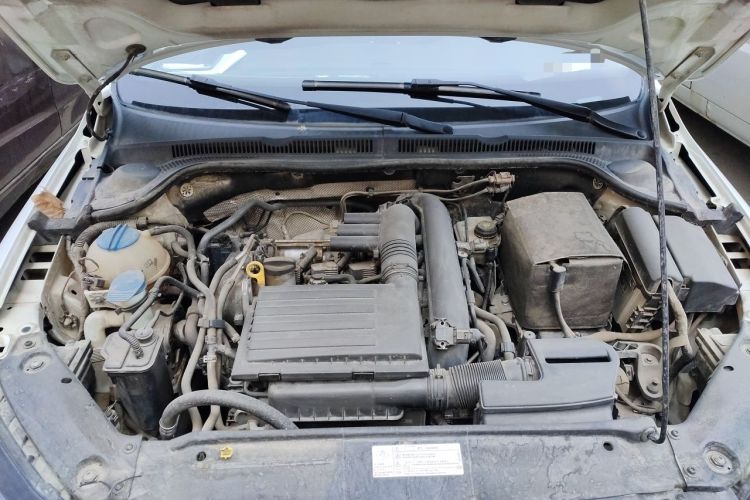 Used Volkswagen Sagitar 2017 230TSI Automatic Luxury Edition Engine Bay