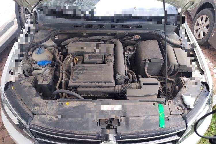 Used Volkswagen Sagitar 2017 230TSI Automatic Luxury Edition Engine Bay
