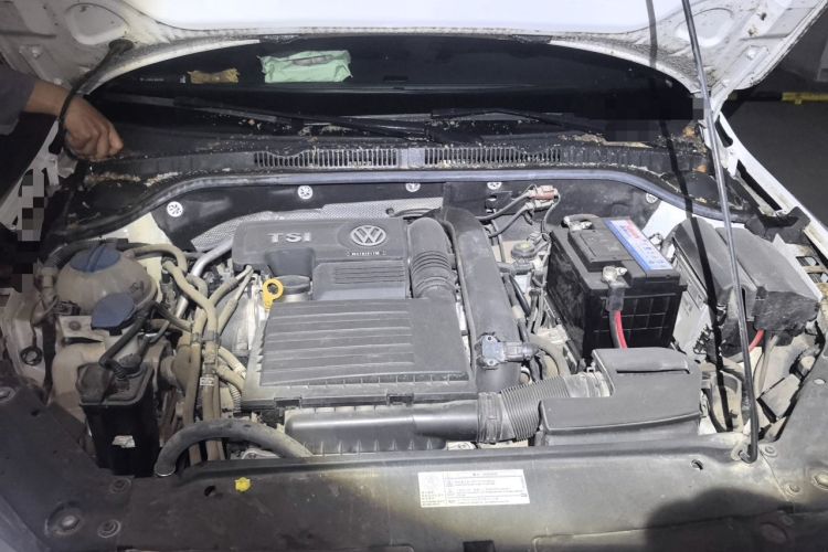 Used Volkswagen Sagitar 2017 230TSI Automatic Comfort Version Engine Bay