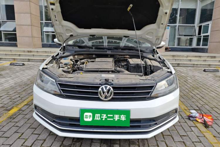 Used Volkswagen Sagitar 2017 1.6L Automatic Comfort Model Engine Bay
