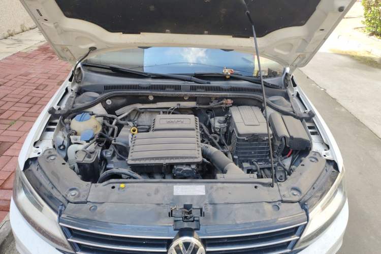 Used Volkswagen Sagitar 2017 1.6L Automatic Comfort Model Engine Bay