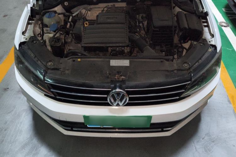 Used Volkswagen Sagitar 2017 1.6L Automatic Comfort Model Engine Bay