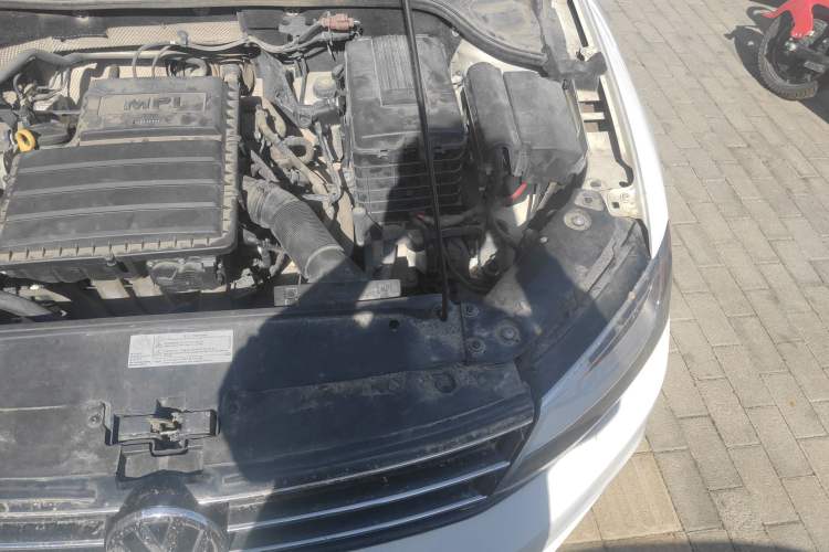 Used Volkswagen Sagitar 2017 1.6L Automatic Comfort Model Engine Bay Left
