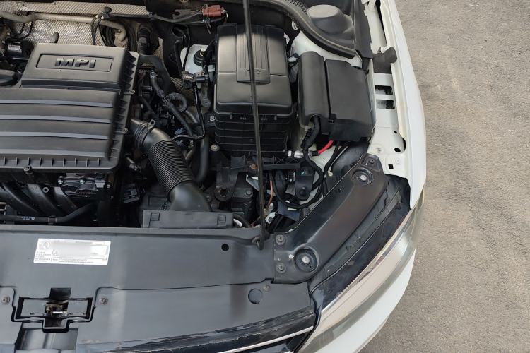 Used Volkswagen Sagitar 2017 1.6L Automatic Comfort Model Engine Bay Left