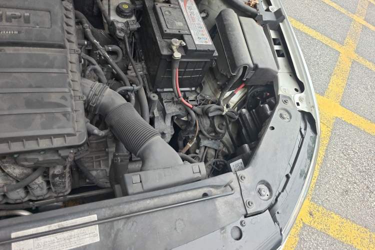 Used Volkswagen Sagitar 2017 1.6L Automatic Comfort Model Engine Bay Left