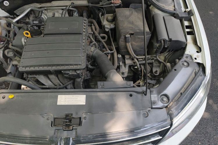 Used Volkswagen Sagitar 2017 1.6L Automatic Comfort Model Engine Bay Left