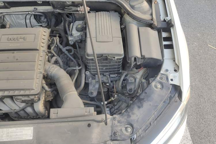 Used Volkswagen Sagitar 2017 1.6L Automatic Comfort Model Engine Bay Left