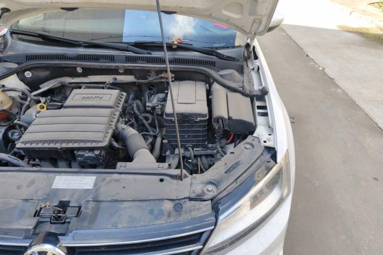 Used Volkswagen Sagitar 2017 1.6L Automatic Comfort Model Engine Bay Left