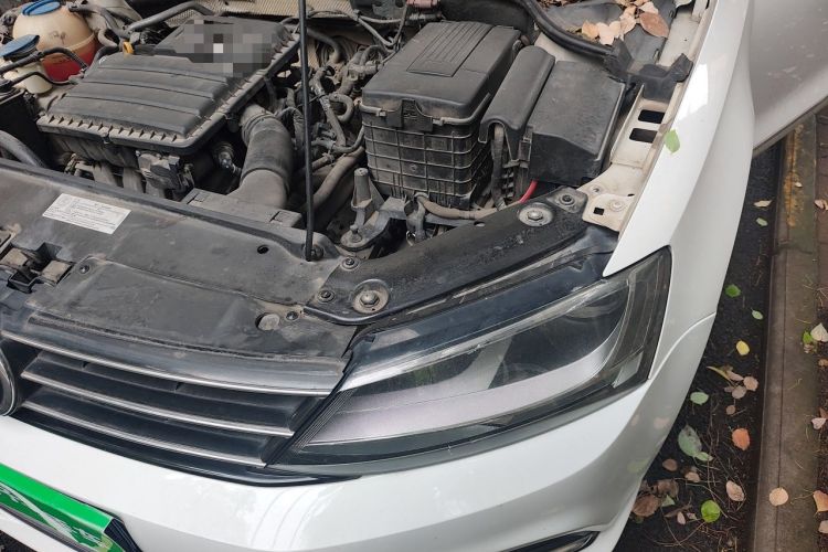 Used Volkswagen Sagitar 2017 1.6L Automatic Comfort Model Engine Bay Left