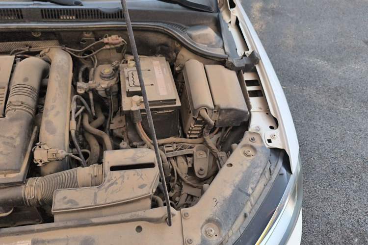 Used Volkswagen Sagitar 2017 230TSI Automatic Comfort Version Engine Bay Left