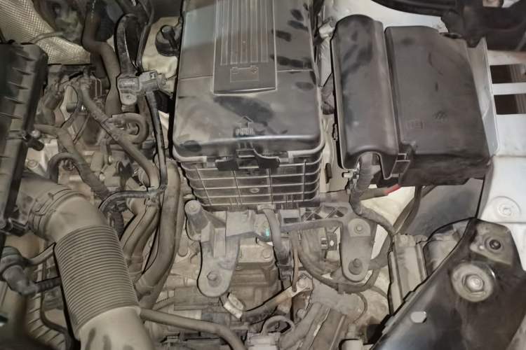Used Volkswagen Sagitar 2017 1.6L Automatic Comfort Model Engine Bay Left