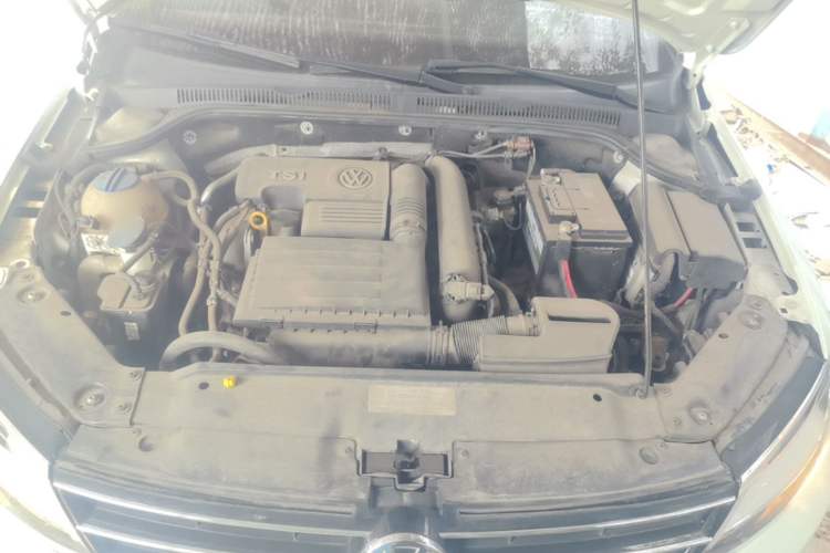 Used Volkswagen Sagitar 2017 230TSI Automatic Comfort Version Engine Bay