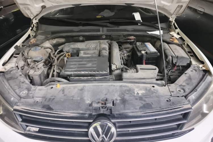 Used Volkswagen Sagitar 2017 230TSI Automatic Comfort Version Engine Bay