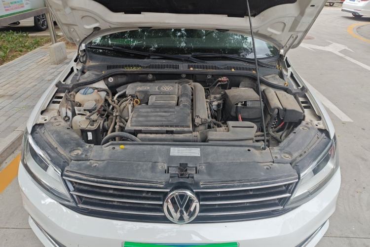 Used Volkswagen Sagitar 2017 230TSI Automatic Comfort Version Engine Bay