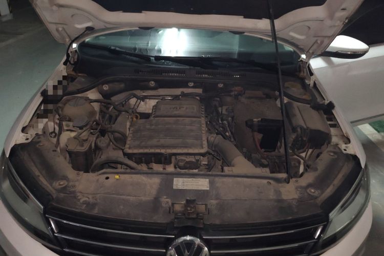 Used Volkswagen Sagitar 2017 1.6L Automatic Comfort Model Engine Bay