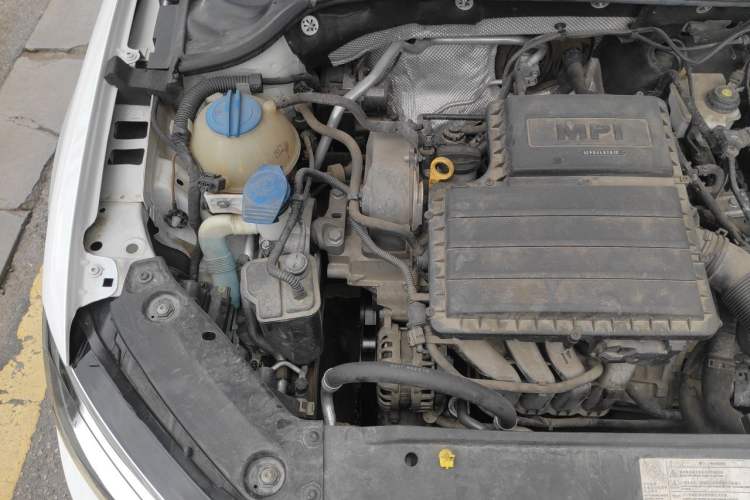 Used Volkswagen Sagitar 2017 1.6L Automatic Comfort Model Engine Bay Right