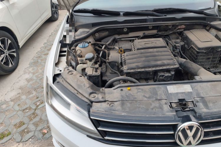 Used Volkswagen Sagitar 2017 1.6L Automatic Comfort Model Engine Bay Right