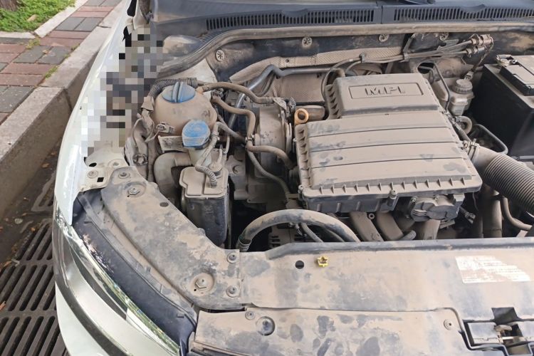 Used Volkswagen Sagitar 2017 1.6L Manual Comfort Model Engine Bay Right