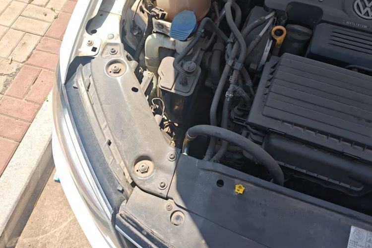 Used Volkswagen Sagitar 2017 230TSI Automatic Comfort Version Engine Bay Right