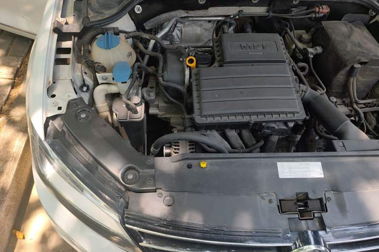 Used Volkswagen Sagitar 2017 1.6L Automatic Comfort Model Engine Bay Right