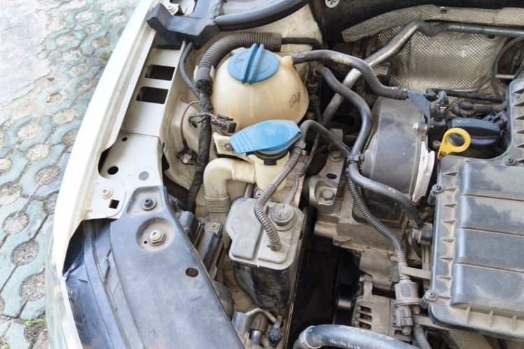 Used Volkswagen Sagitar 2017 1.6L Automatic Comfort Model Engine Bay Right