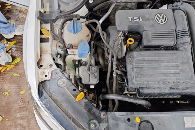 Used Volkswagen Sagitar 2017 280TSI Automatic Flagship Model Engine Bay Right