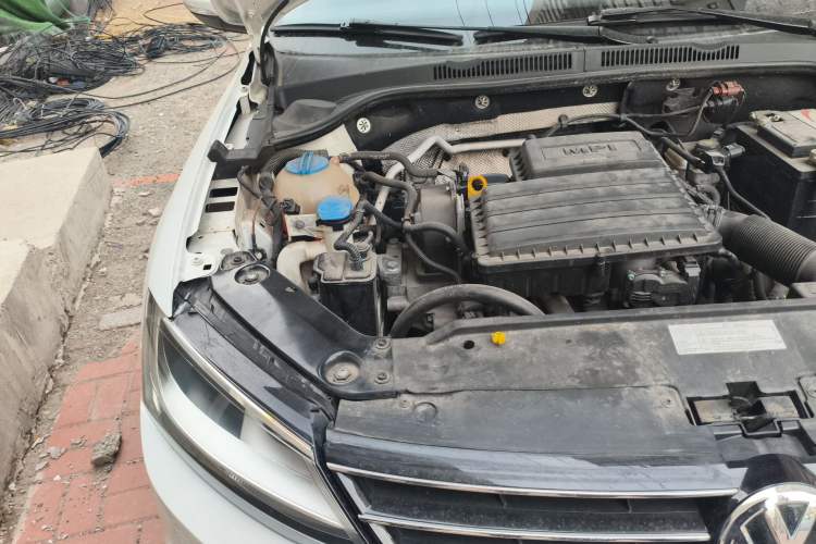 Used Volkswagen Sagitar 2017 1.6L Automatic Comfort Model Engine Bay Right
