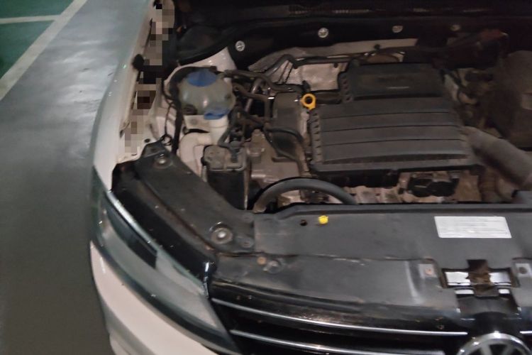 Used Volkswagen Sagitar 2017 1.6L Automatic Comfort Model Engine Bay Right