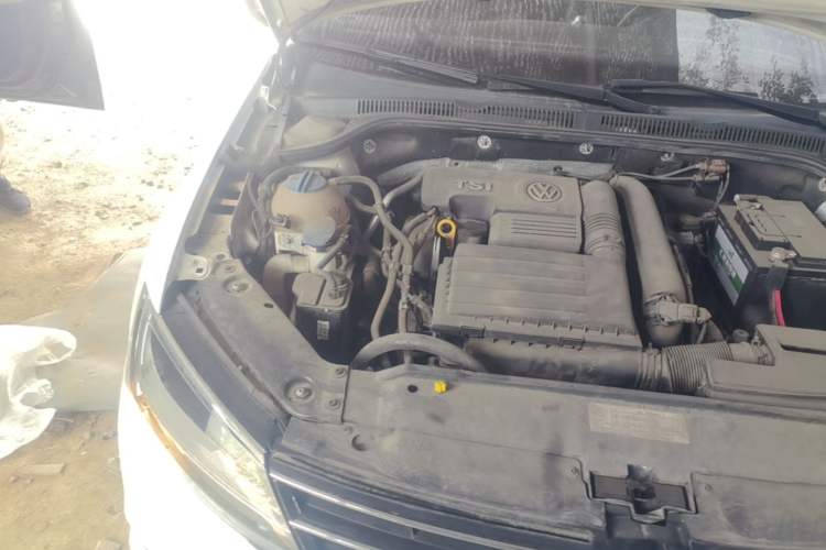 Used Volkswagen Sagitar 2017 230TSI Automatic Comfort Version Engine Bay Right