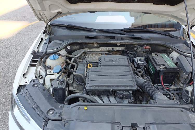 Used Volkswagen Sagitar 2017 1.6L Automatic Comfort Model Engine Bay Right