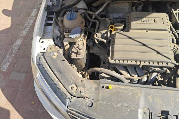 Used Volkswagen Sagitar 2017 1.6L Automatic Comfort Model Engine Bay Right