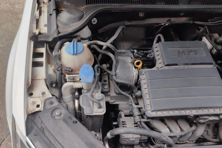 Used Volkswagen Sagitar 2017 1.6L Automatic Comfort Model Engine Bay Right