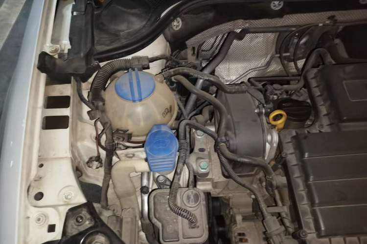 Used Volkswagen Sagitar 2017 1.6L Automatic Comfort Model Engine Bay Right