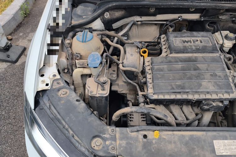 Used Volkswagen Sagitar 2017 1.6L Manual Comfort Model Engine Bay Right