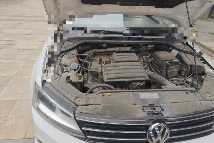Used Volkswagen Sagitar 2017 1.6L Automatic Comfort Model Engine Bay Right