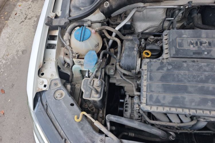 Used Volkswagen Sagitar 2017 1.6L Automatic Comfort Model Engine Bay Right