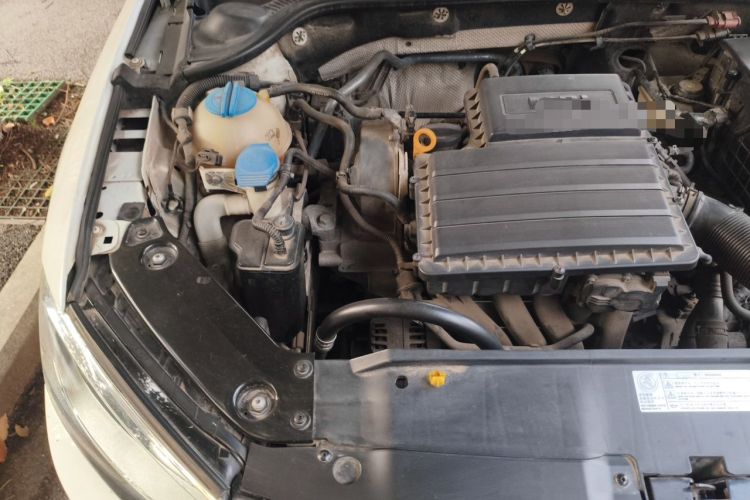 Used Volkswagen Sagitar 2017 1.6L Automatic Comfort Model Engine Bay Right