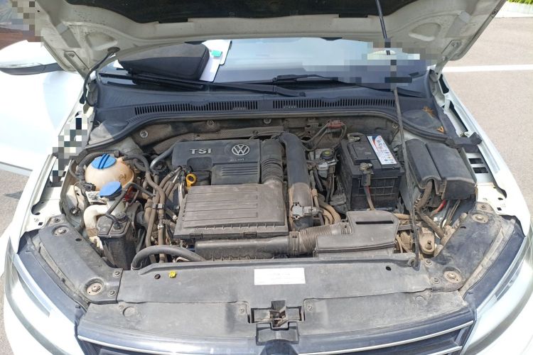 Used Volkswagen Sagitar 2017 230TSI Automatic Comfort Version Engine Bay