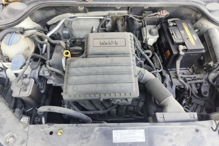 Used Volkswagen Sagitar 2017 1.6L Manual Comfort Model Engine Bay