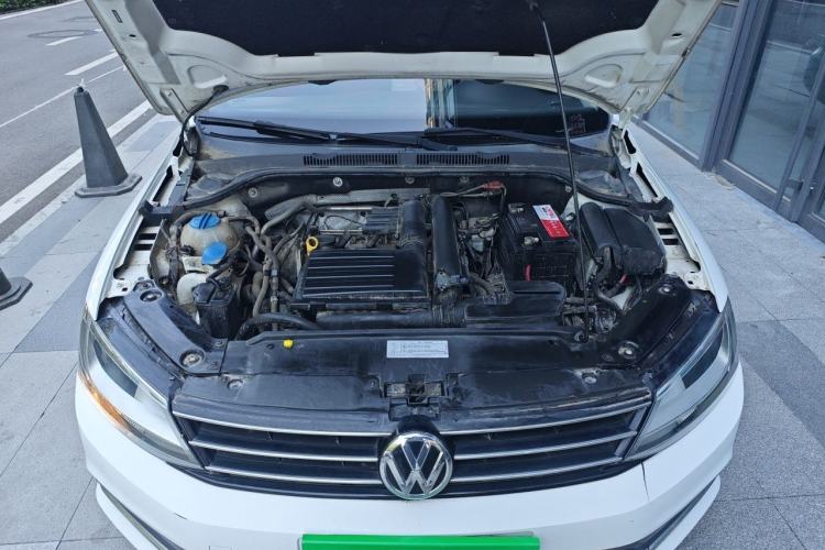 Used Volkswagen Sagitar 2017 230TSI Automatic Comfort Version Engine Bay
