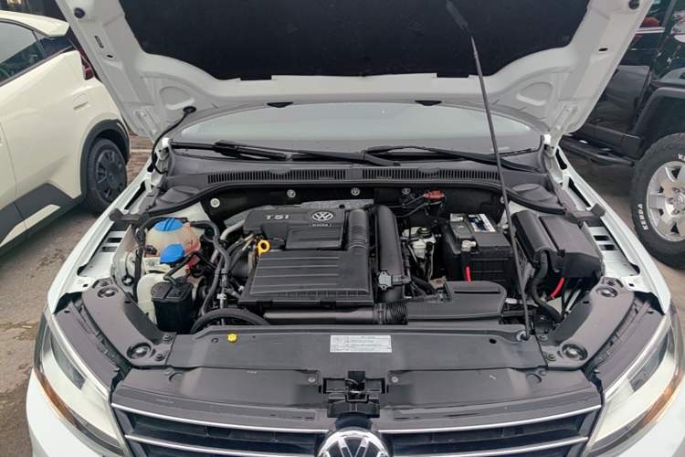 Used Volkswagen Sagitar 2017 230TSI Automatic Comfort Version Engine Bay