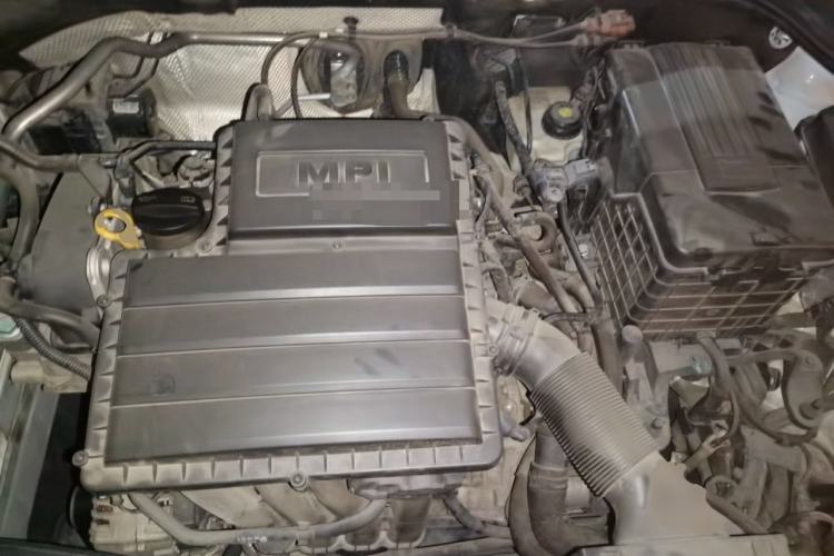 Used Volkswagen Sagitar 2017 1.6L Automatic Comfort Model Engine Bay